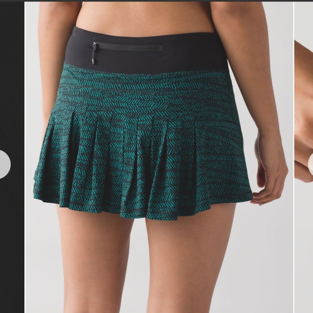 Lululemon Circuit Breaker Skirt 
Mini Trax Hunter Green Black / Black - Picture 4 of 9